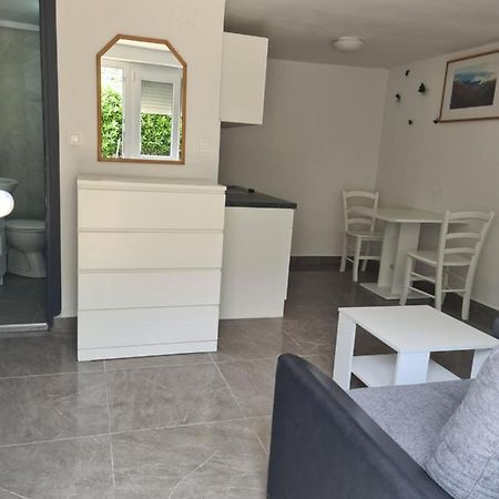 Marton Apartment Đảo Đảo Krk Ngoại thất bức ảnh